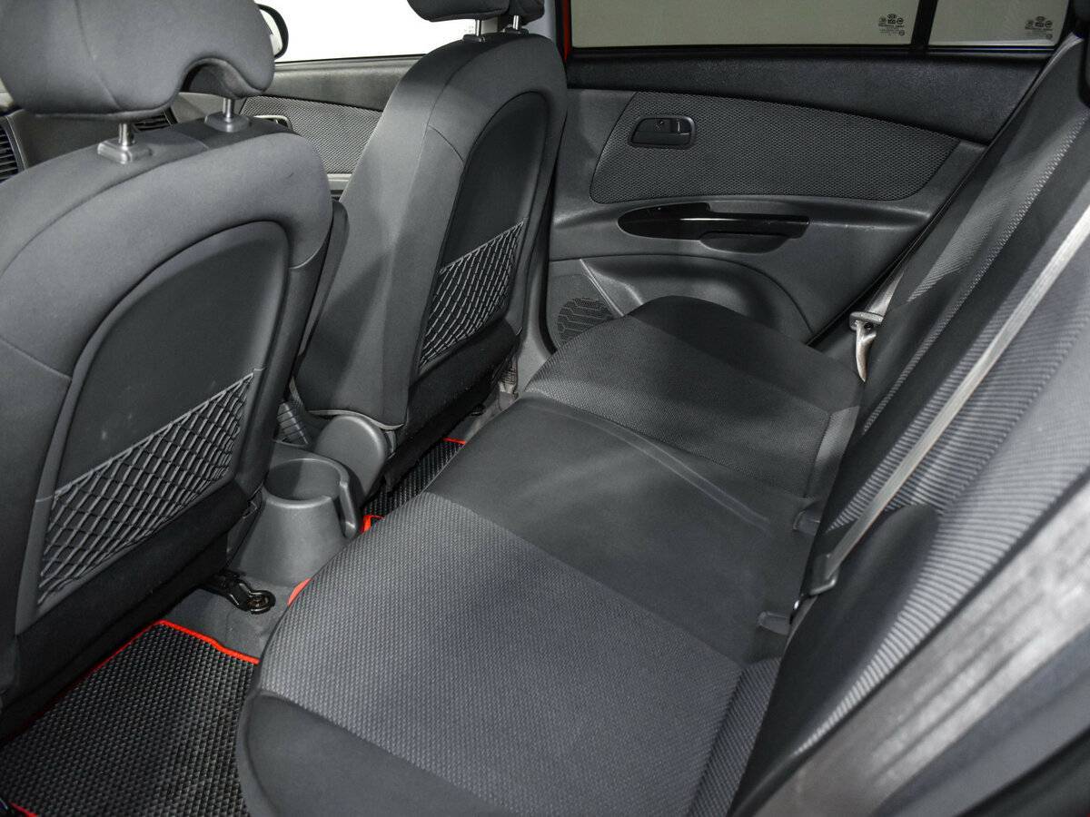 Купить Kia Rio, 2010, 122 251 км, фото №12