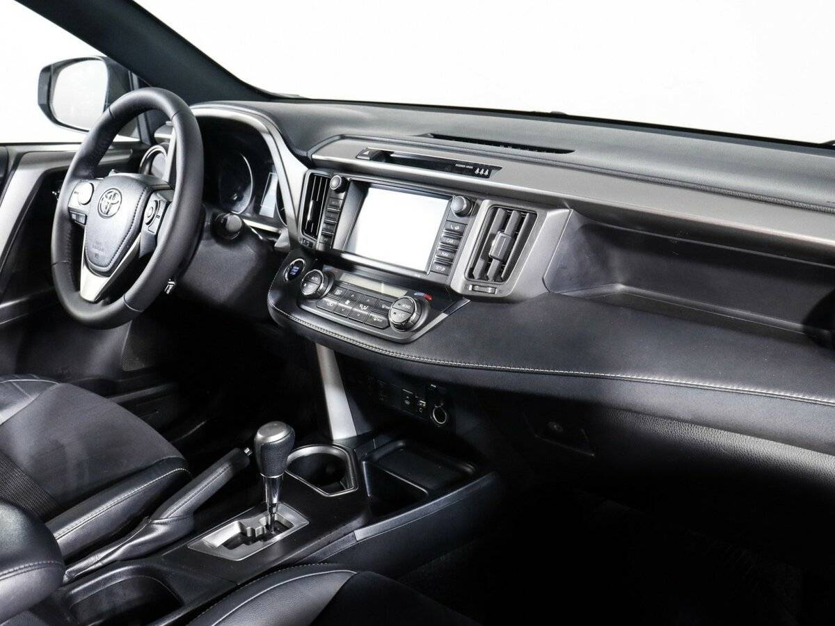 Купить Toyota RAV4, 2017, 88 500 км, фото №9