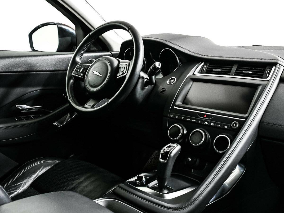 Купить Jaguar E-Pace, 2018, 48 897 км, фото №9