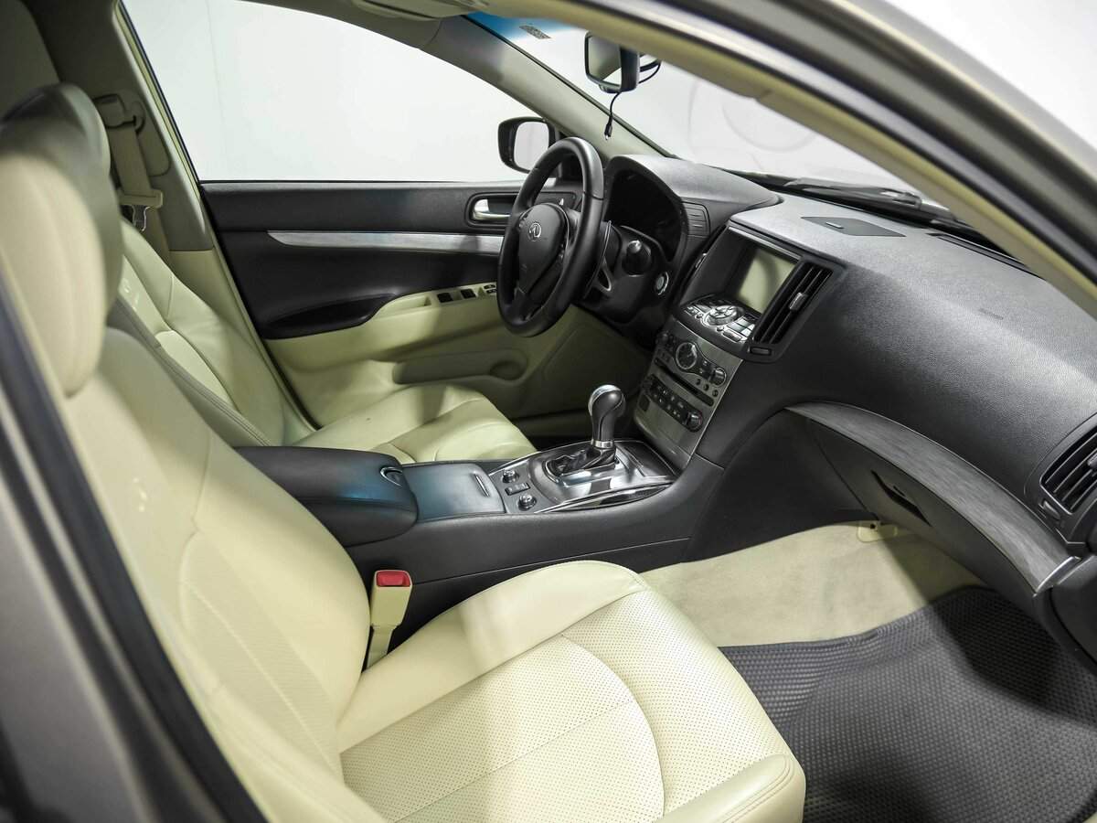 Купить Infiniti G25, 2013, 233 307 км, фото №18