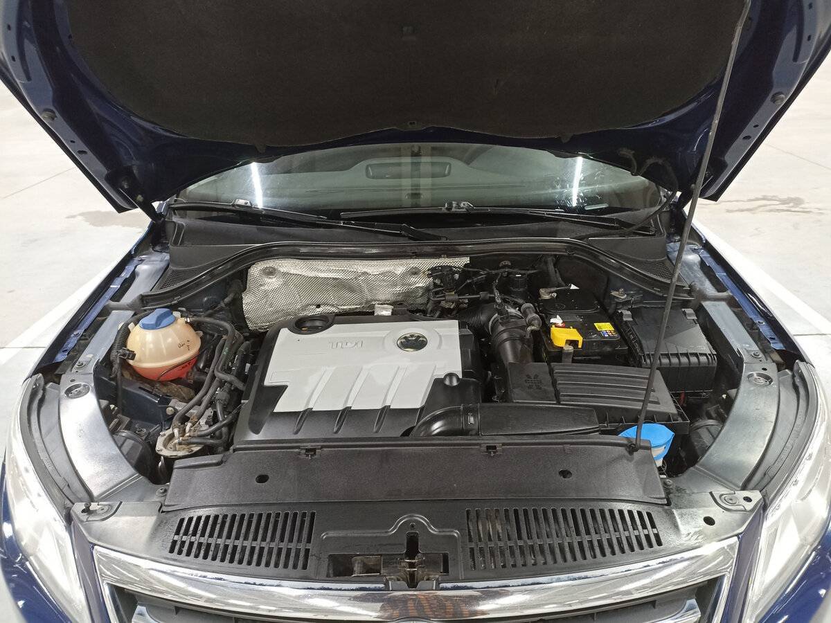 Купить Volkswagen Tiguan, 2009, 246 172 км, фото №9