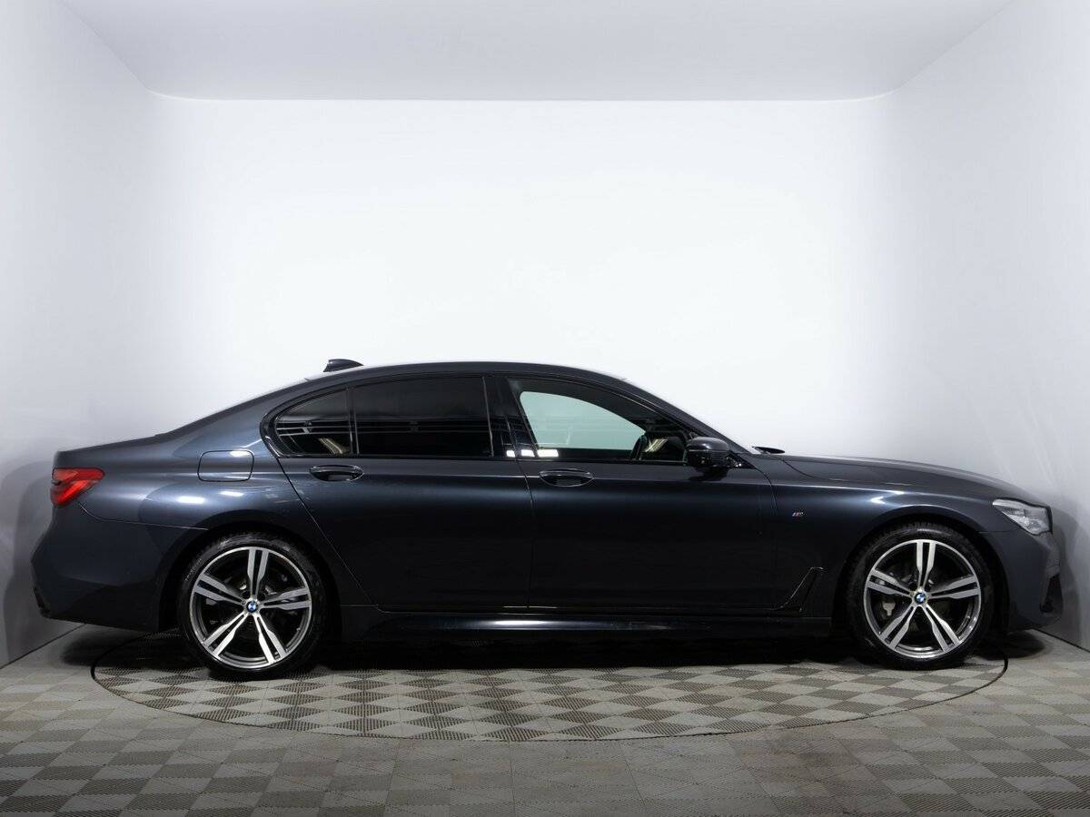 Купить BMW 7 серии 730i, 2017, 174 635 км, фото №4