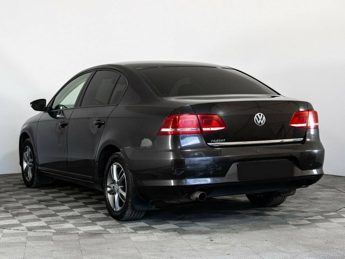 Купить Volkswagen Passat, 2011, 298 479 км, фото №6