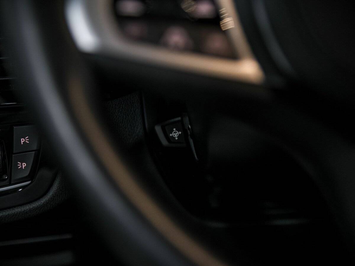 Купить BMW 5 серии 530e xDrive, 2022, 12 751 км, фото №8