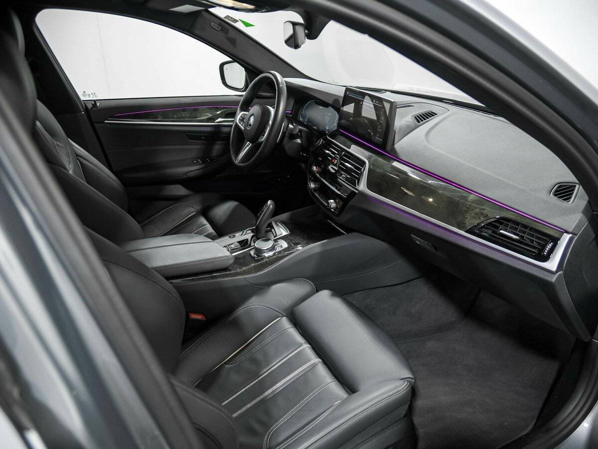 Купить BMW 5 серии 530e xDrive, 2022, 12 751 км, фото №21