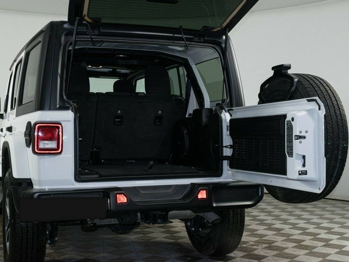 Купить Jeep Wrangler, 2022, 3 334 км, фото №9