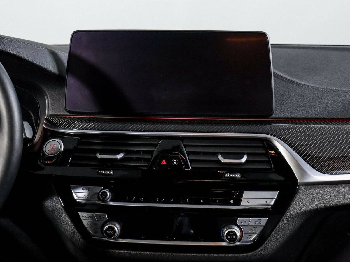 Купить BMW 5 серии 530d xDrive, 2020, 77 000 км, фото №13