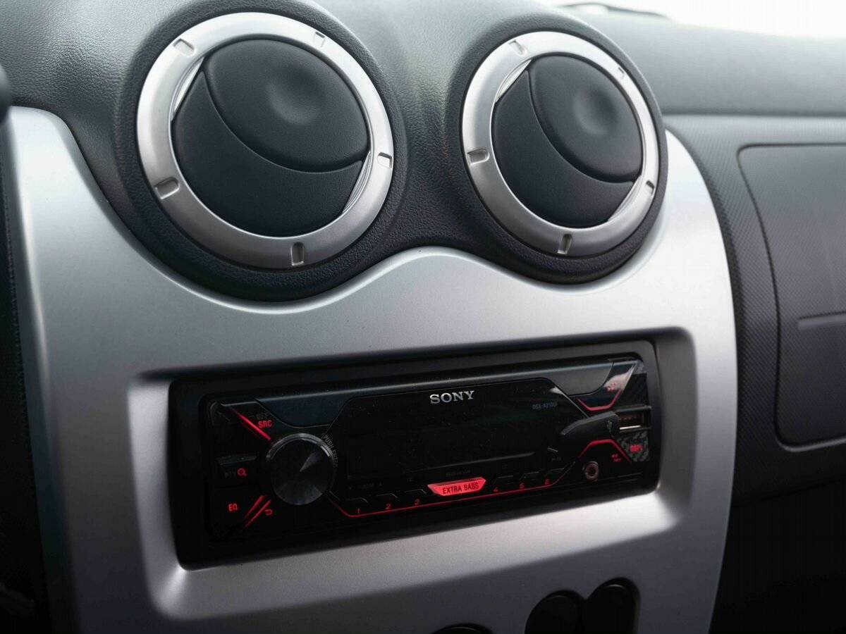 Купить Renault Sandero Stepway, 2011, 308 000 км, фото №14