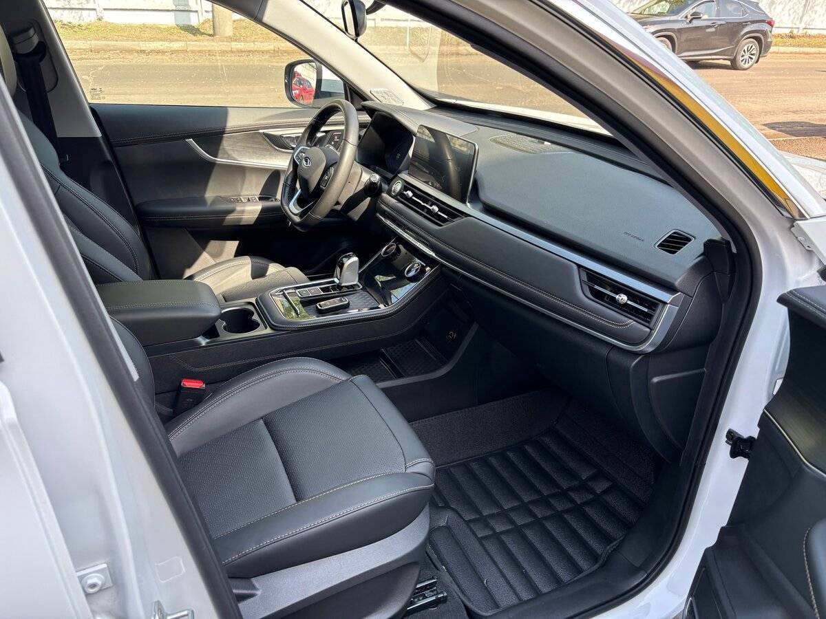 Купить Chery Tiggo 8, 2021, 32 700 км, фото №10