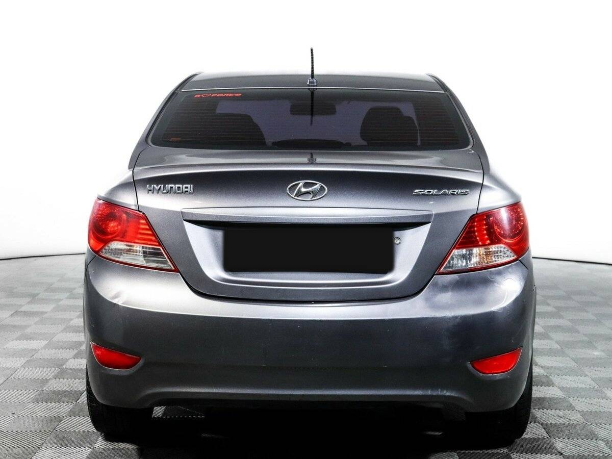 Купить Hyundai Solaris, 2011, 317 869 км, фото №5