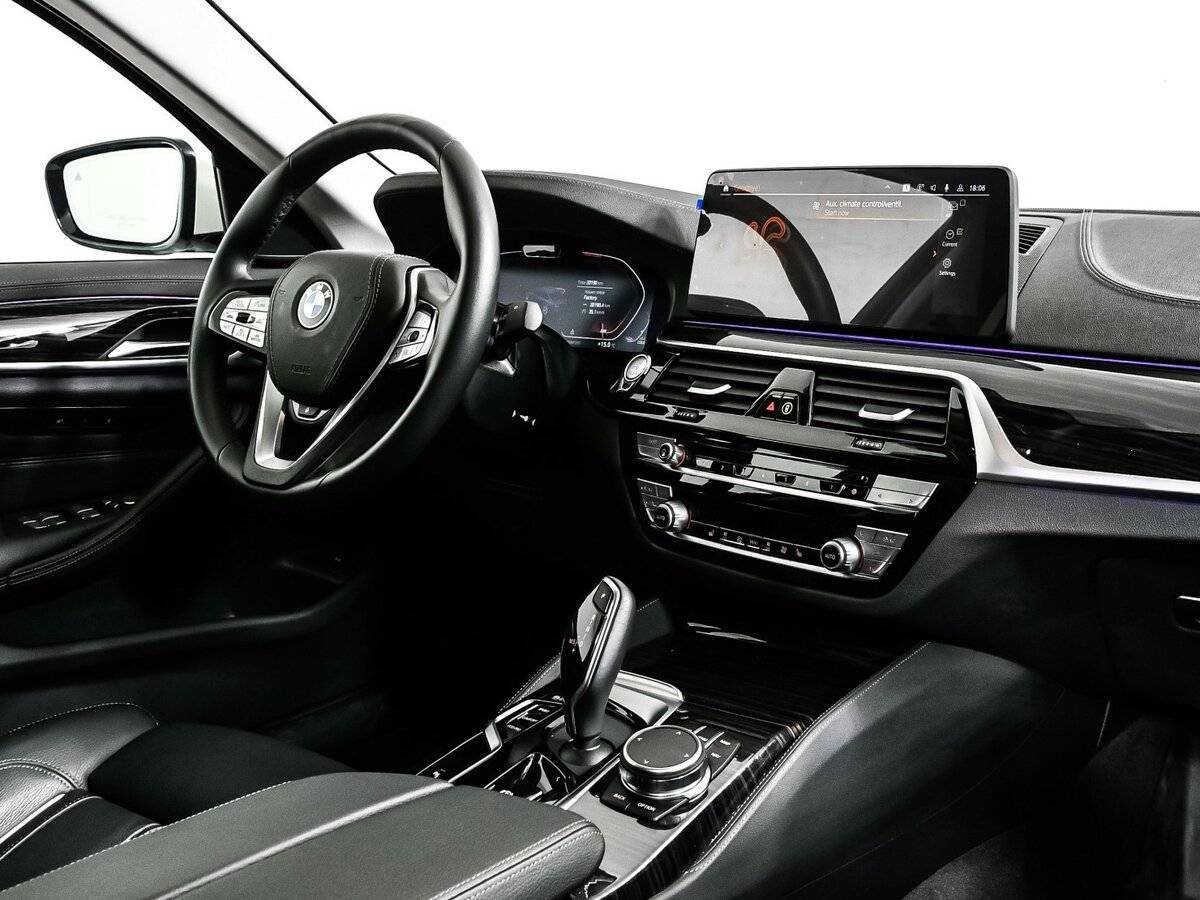 Купить BMW 5 серии 520i, 2022, 20 188 км, фото №6