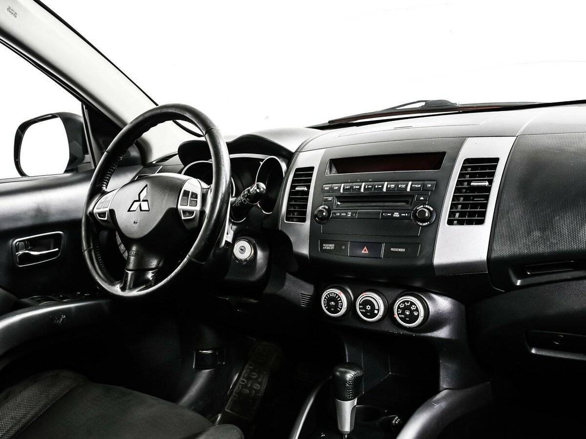Купить Mitsubishi Outlander, 2008, 315 133 км, фото №9