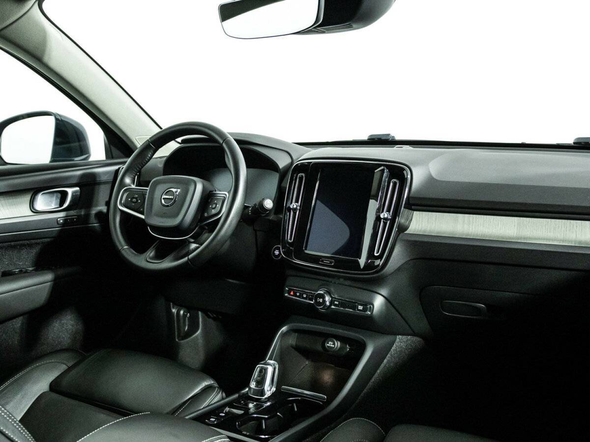 Купить Volvo XC40, 2019, 115 377 км, фото №9