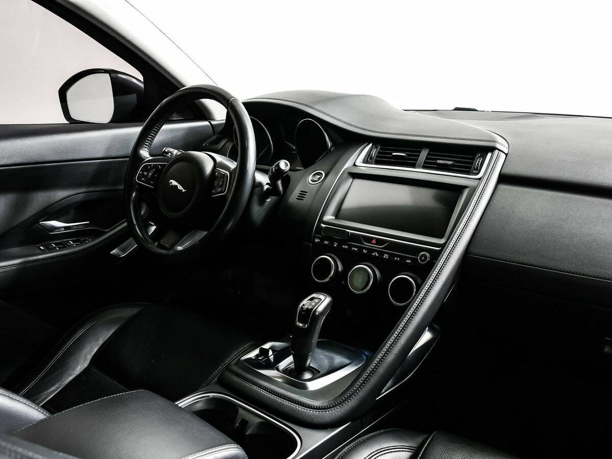 Купить Jaguar E-Pace, 2018, 131 260 км, фото №9