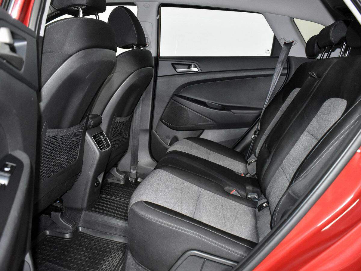 Купить Hyundai Tucson, 2018, 142 100 км, фото №13