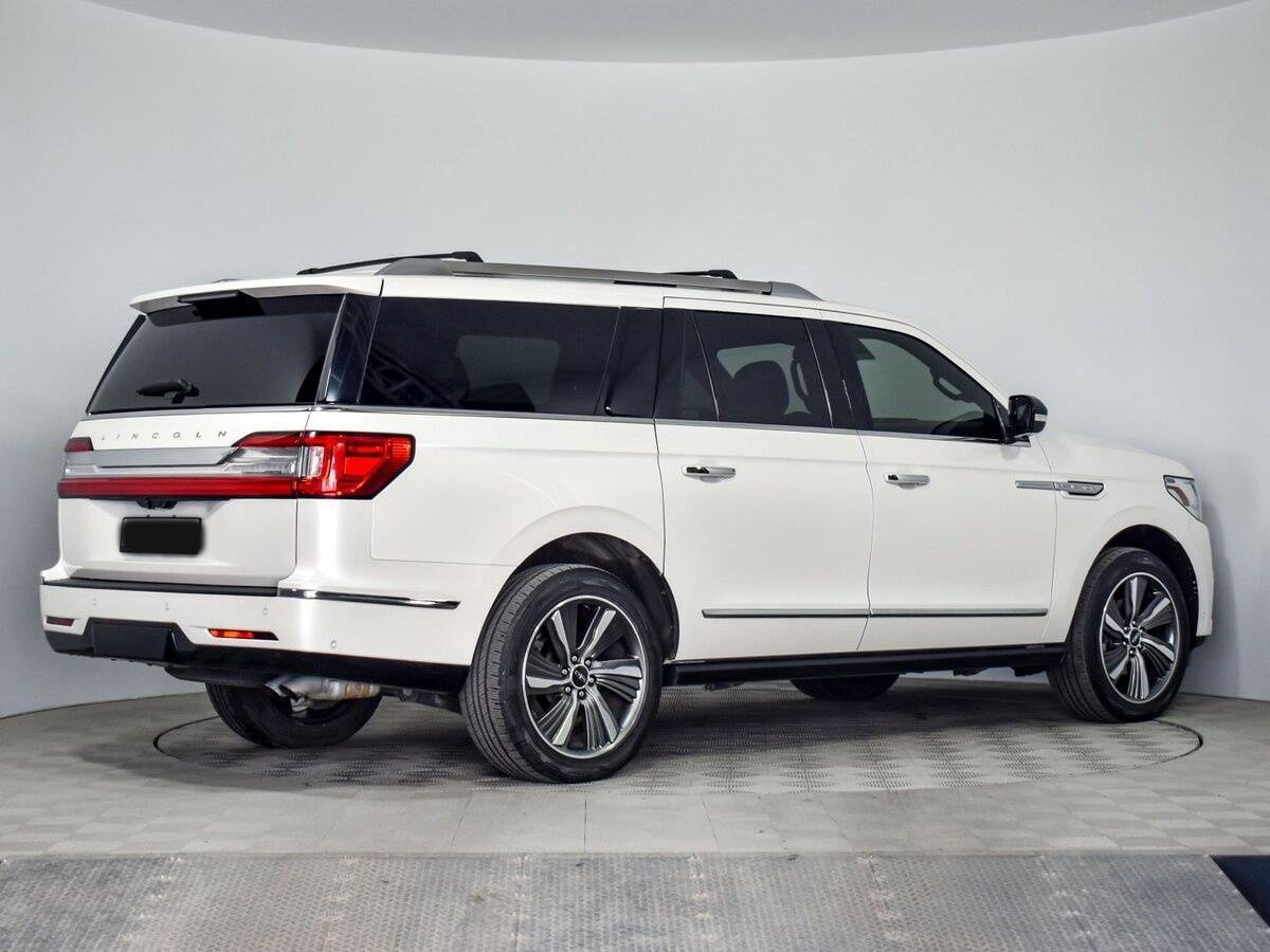 Купить Lincoln Navigator L, 2018, 34 389 км, фото №5