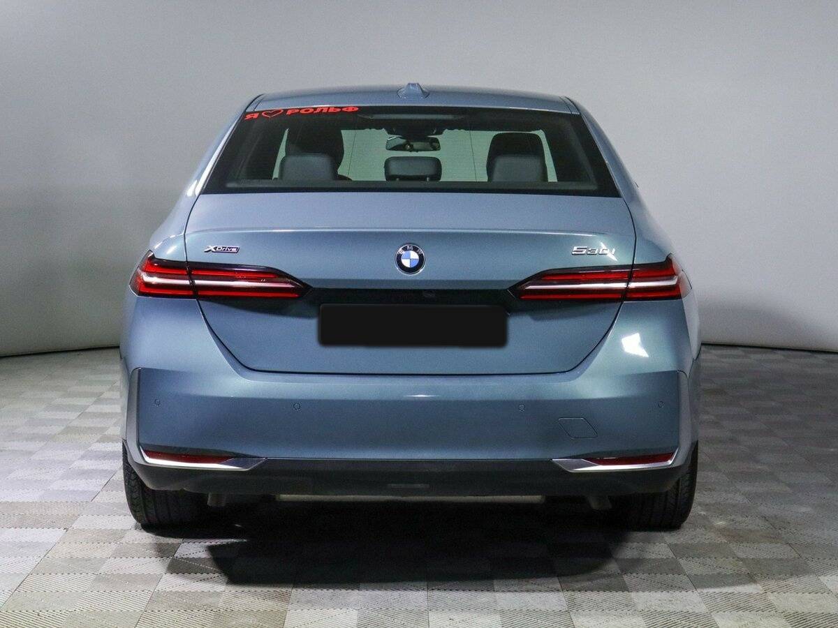 Купить BMW 5 серии 530i xDrive, 2023, 343 км, фото №6