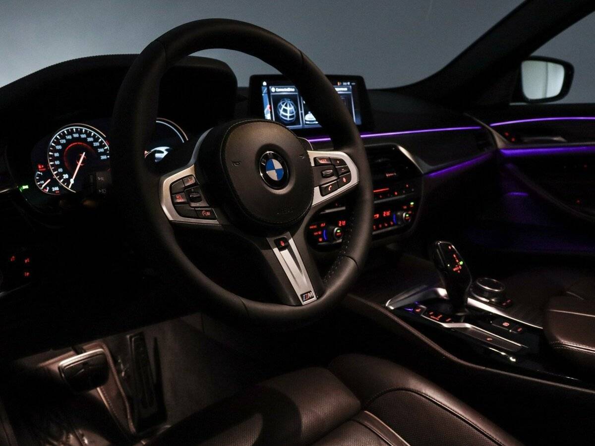 Купить BMW 5 серии 530d xDrive, 2018, 71 290 км, фото №40