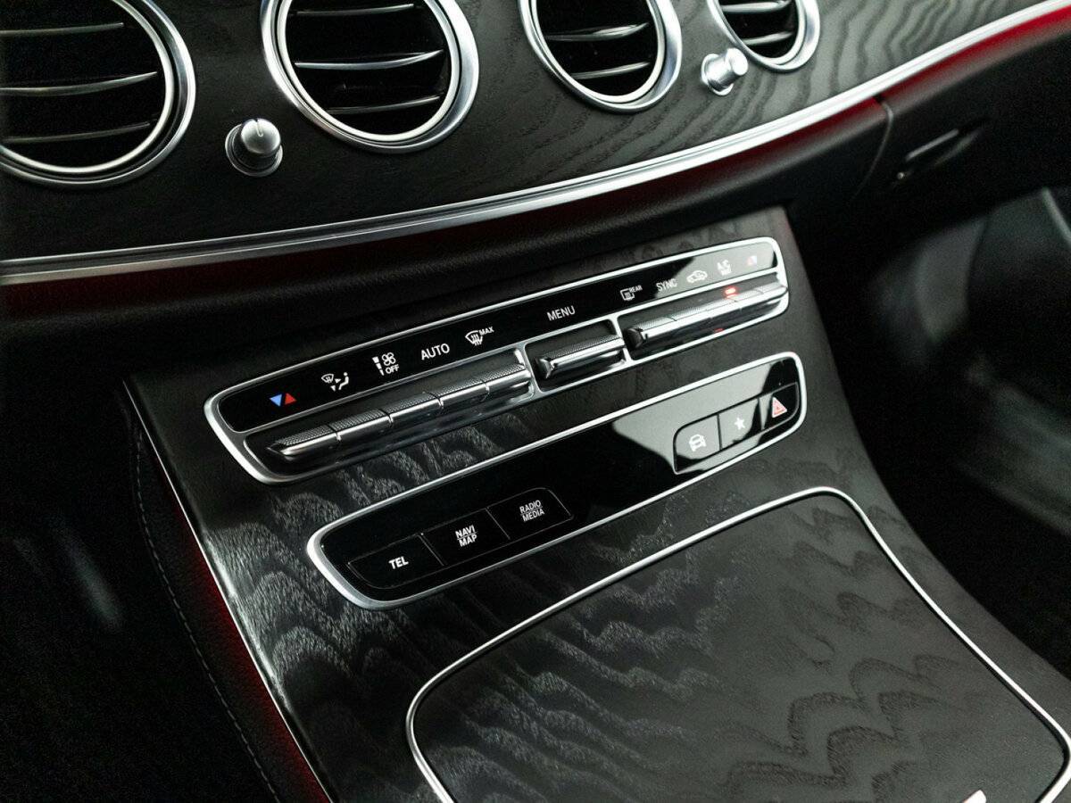 Купить Mercedes-Benz E-Класс 200, 2021, 71 238 км, фото №19