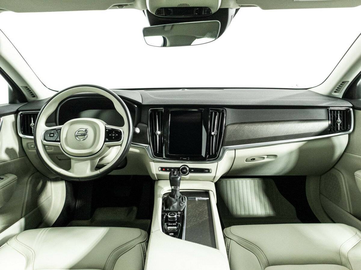 Купить Volvo V90 Cross Country, 2017, 126 000 км, фото №13