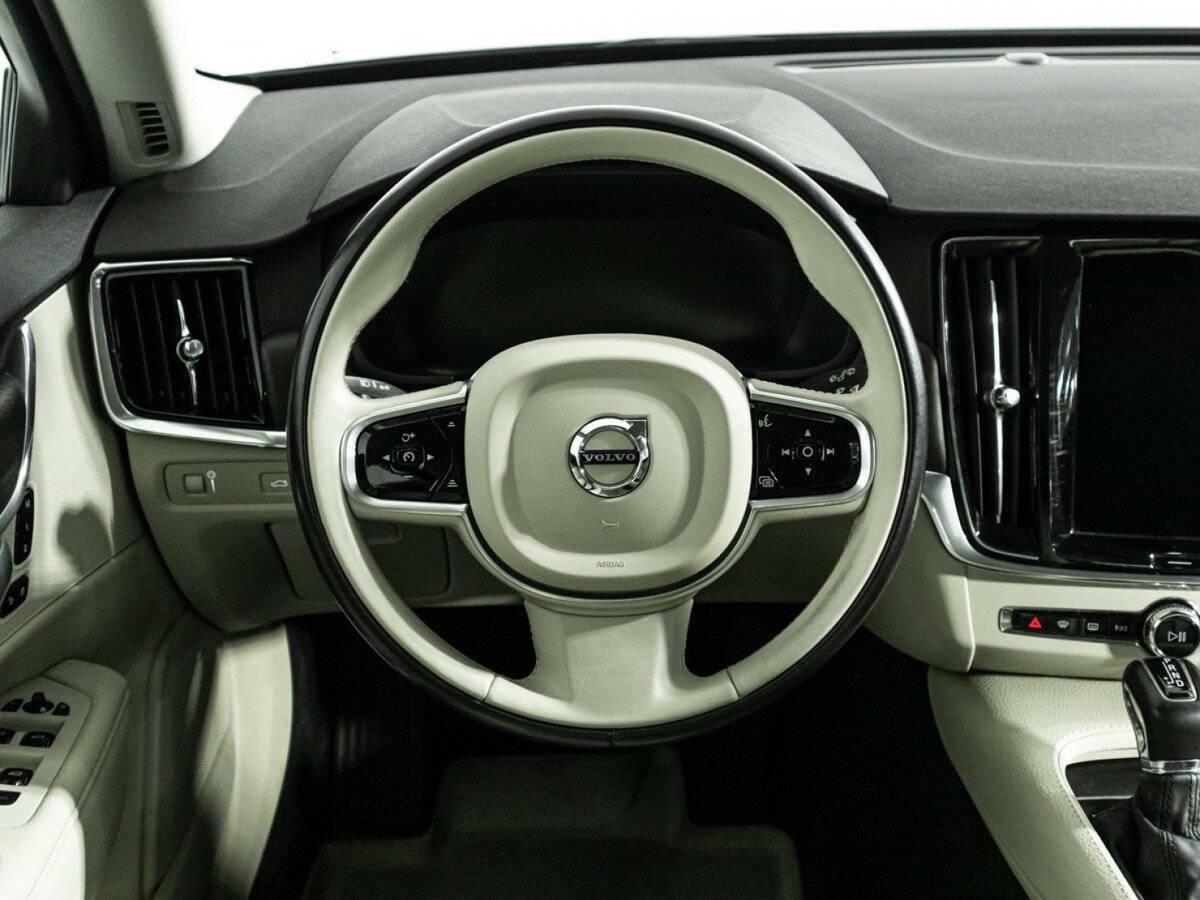 Купить Volvo V90 Cross Country, 2017, 126 000 км, фото №21