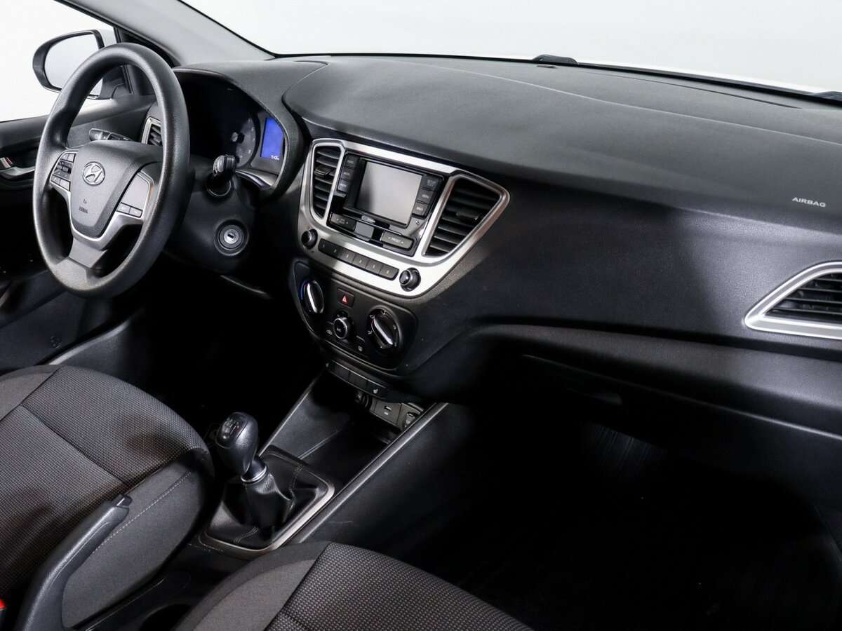 Купить Hyundai Solaris, 2021, 75 405 км, фото №7