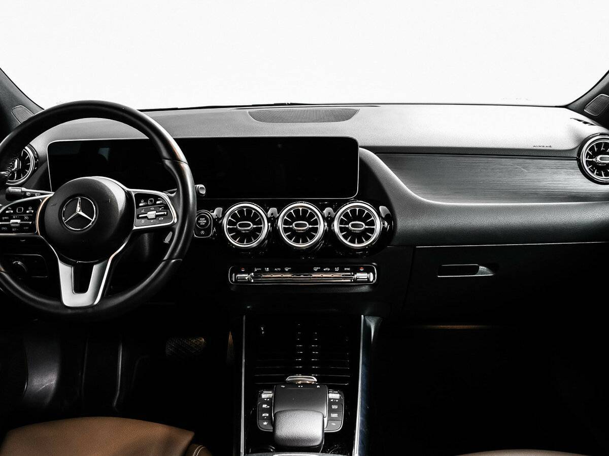 Купить Mercedes-Benz GLA 200, 2020, 74 331 км, фото №11