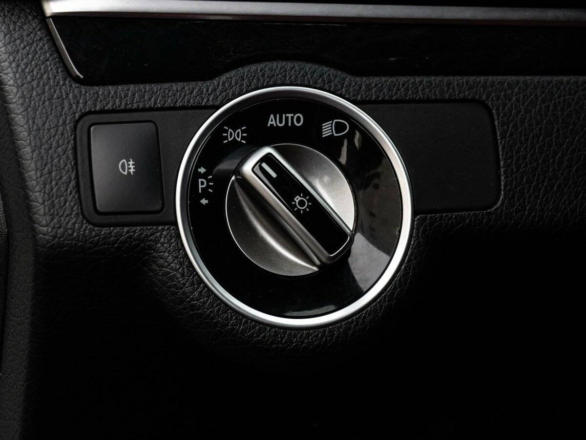 Купить Mercedes-Benz E-Класс 200, 2013, 192 637 км, фото №25