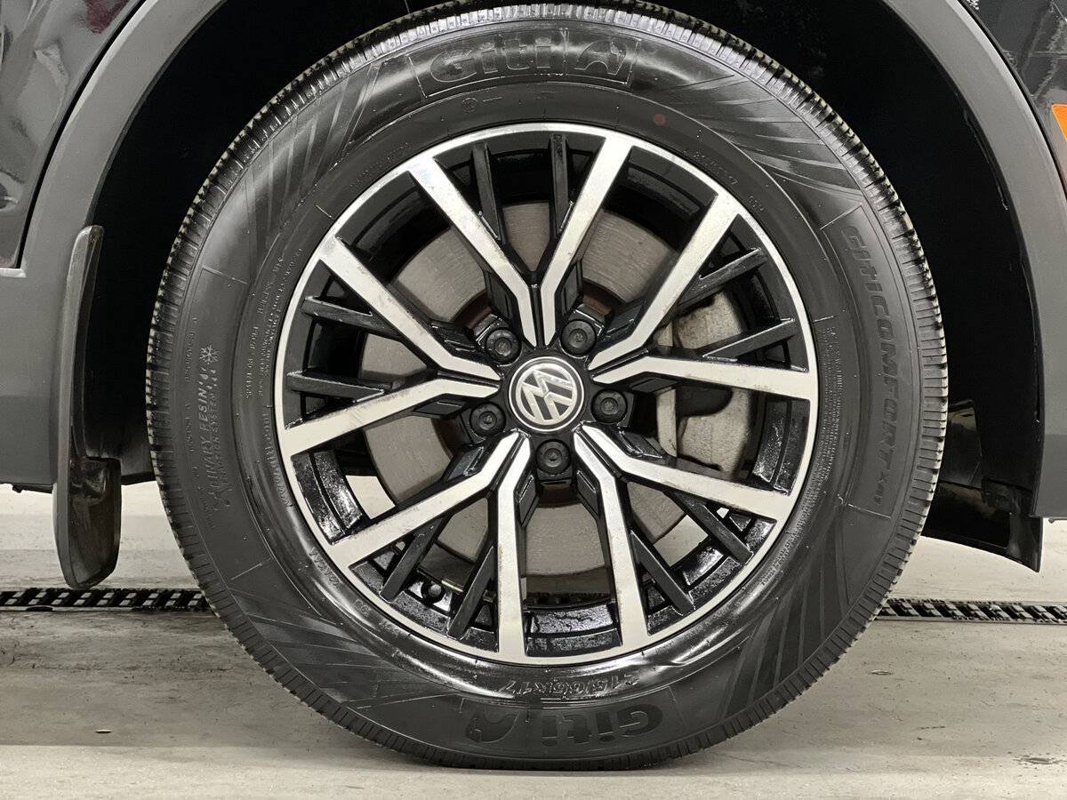 Купить Volkswagen Tiguan Allspace, 2020, 79 001 км, фото №18