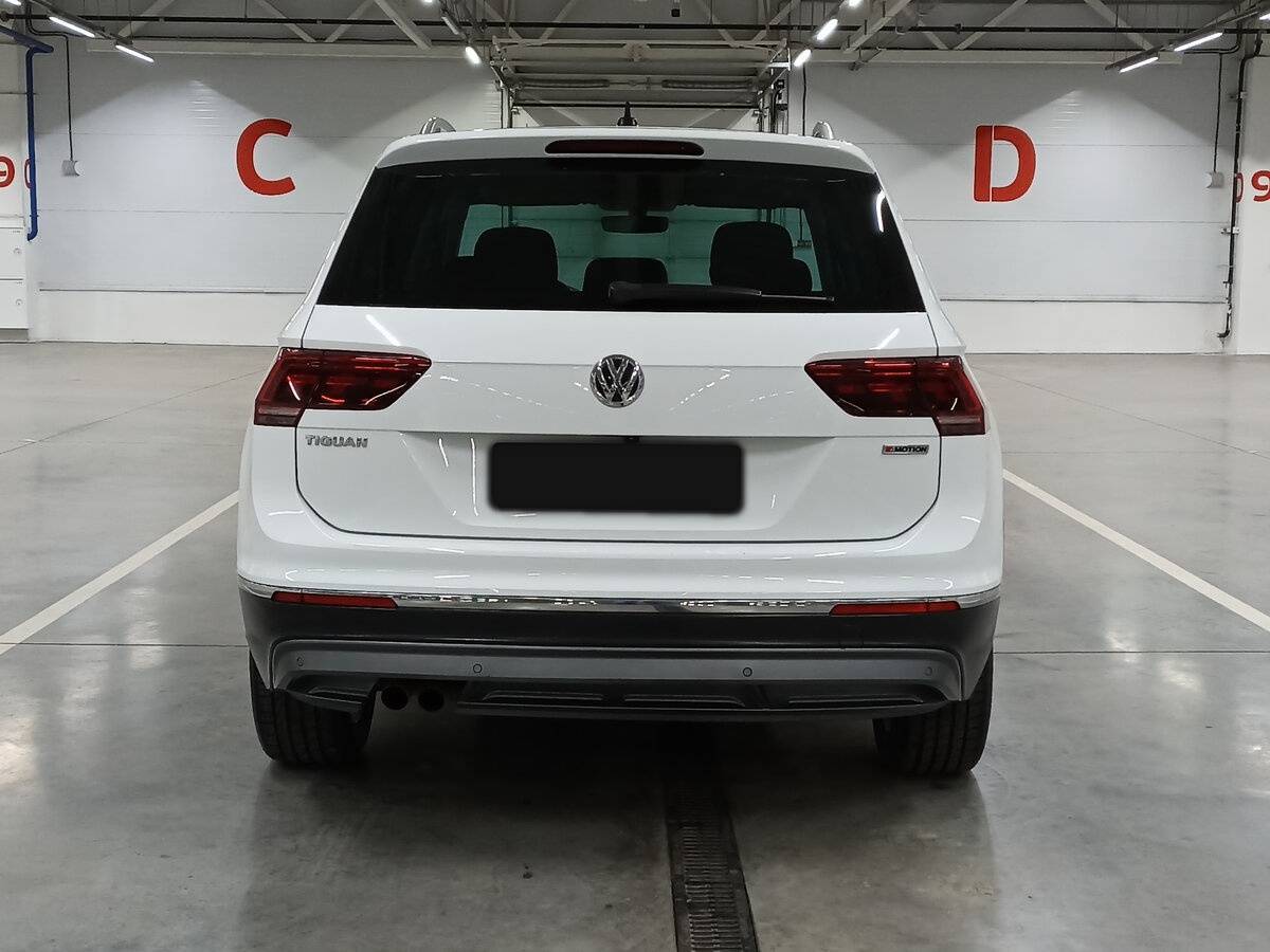 Купить Volkswagen Tiguan, 2018, 160 240 км, фото №6