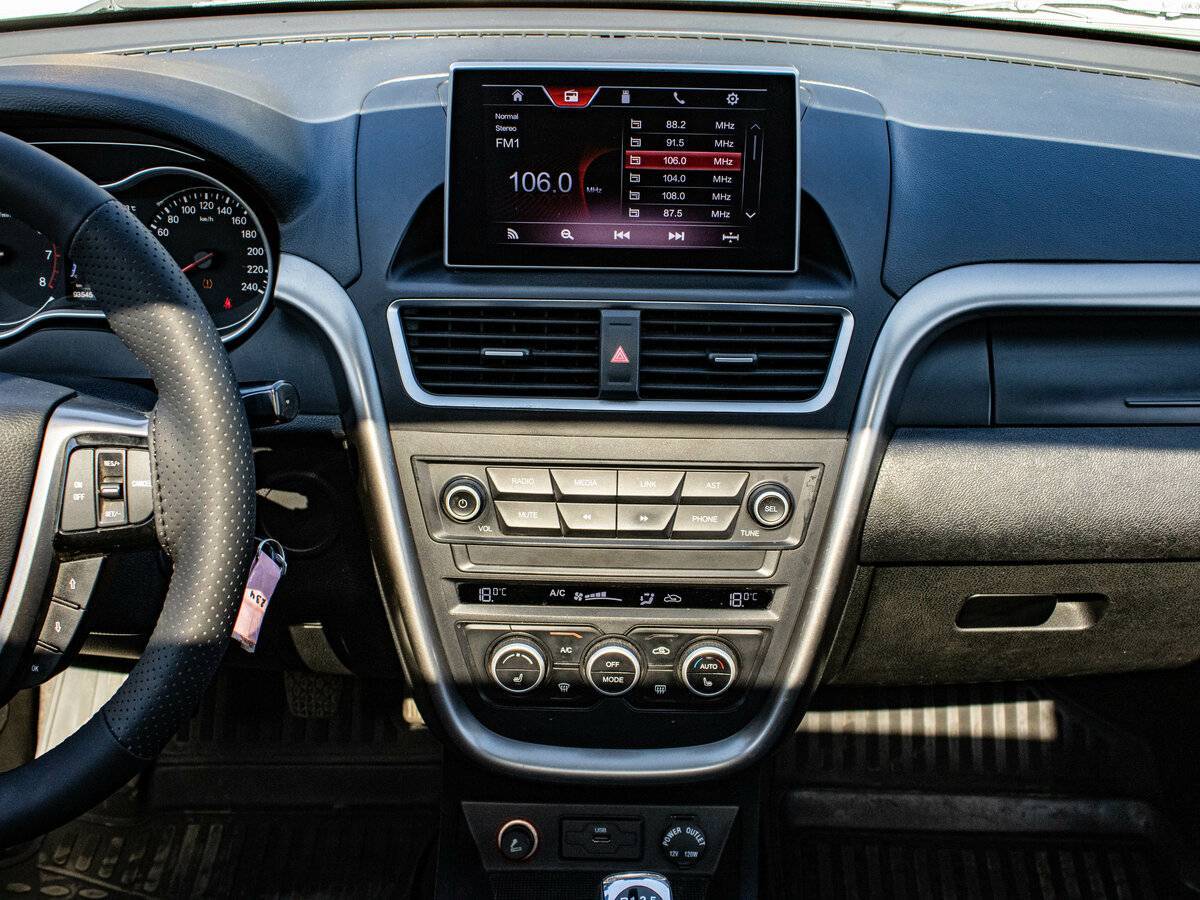 Купить FAW Besturn X80, 2018, 93 545 км, фото №7