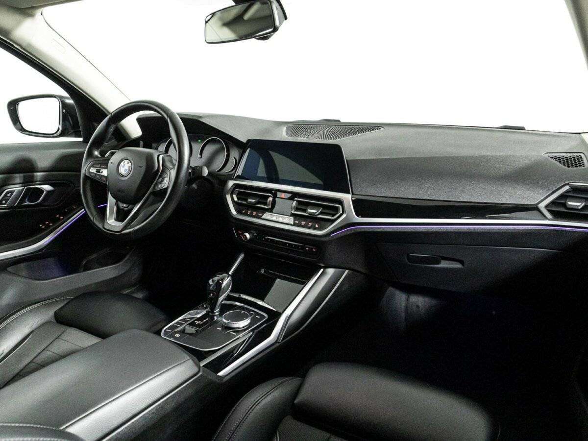 Купить BMW 3 серии 318d, 2019, 97 540 км, фото №9