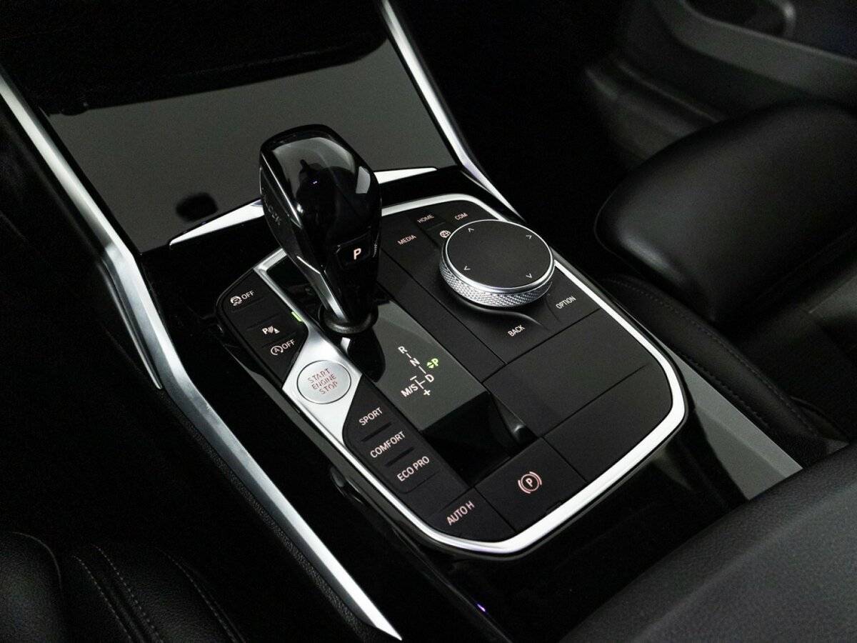 Купить BMW 3 серии 318d, 2019, 97 540 км, фото №18