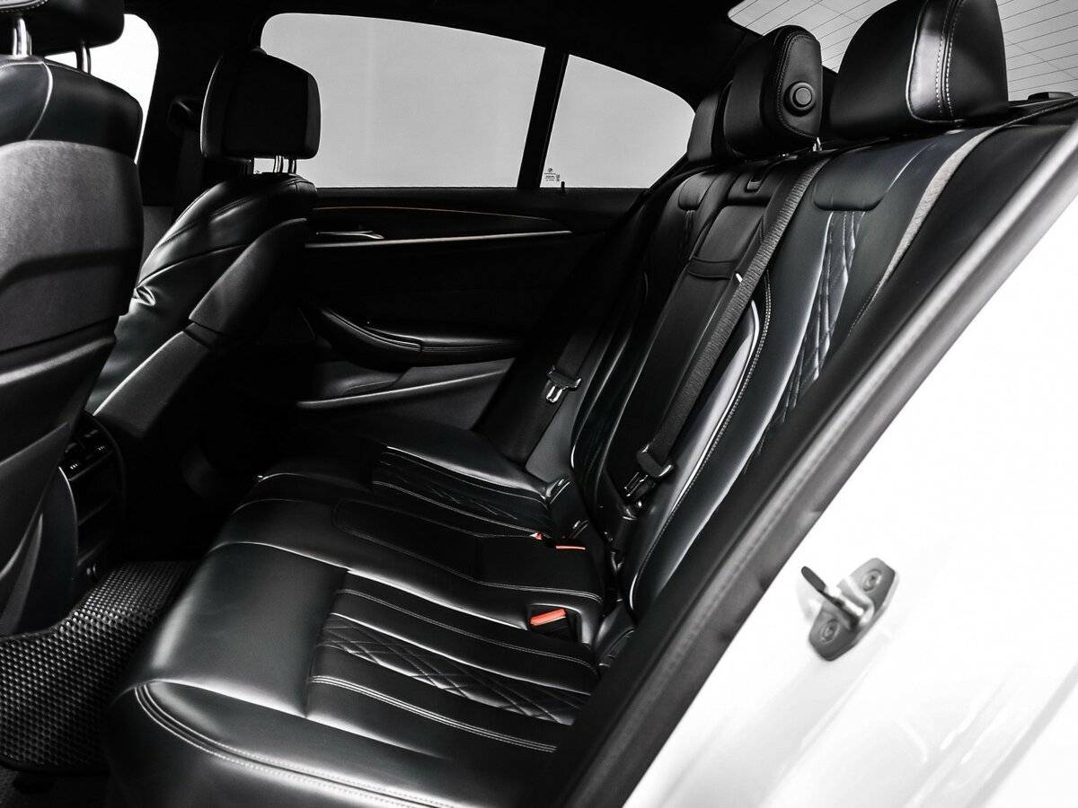 Купить BMW 5 серии 530d xDrive, 2018, 94 700 км, фото №12