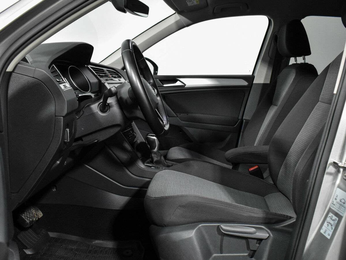 Купить Volkswagen Tiguan, 2021, 104 500 км, фото №10