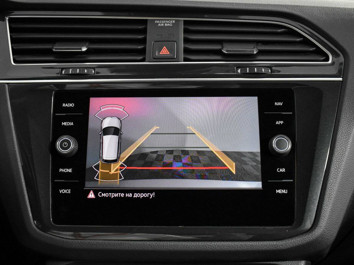 Купить Volkswagen Tiguan, 2021, 104 500 км, фото №16