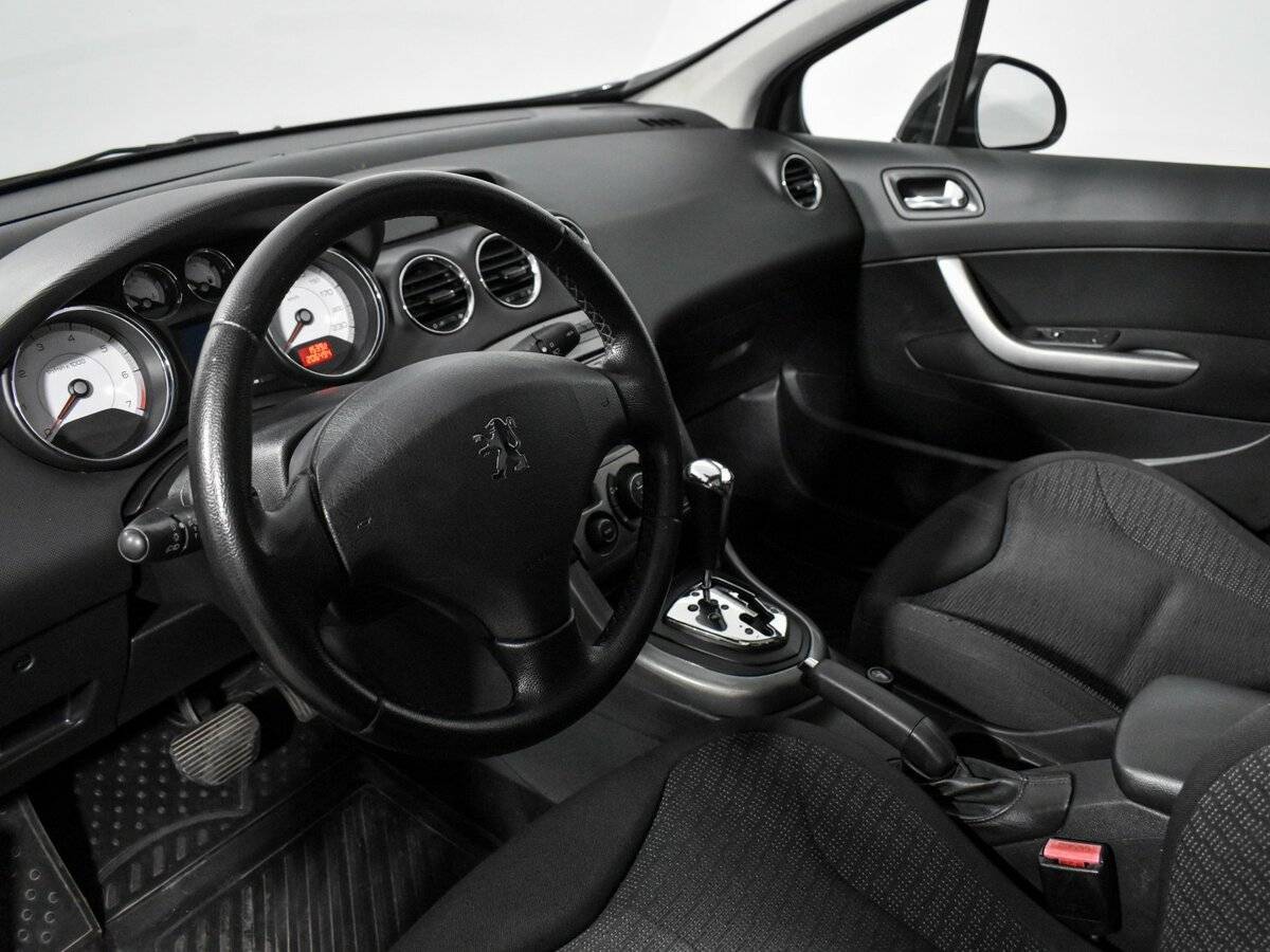 Купить Peugeot 308, 2009, 206 410 км, фото №8