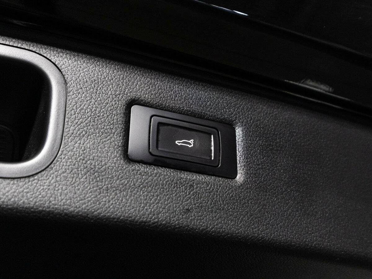 Купить Voyah Free EVR, 2022, 27 300 км, фото №14