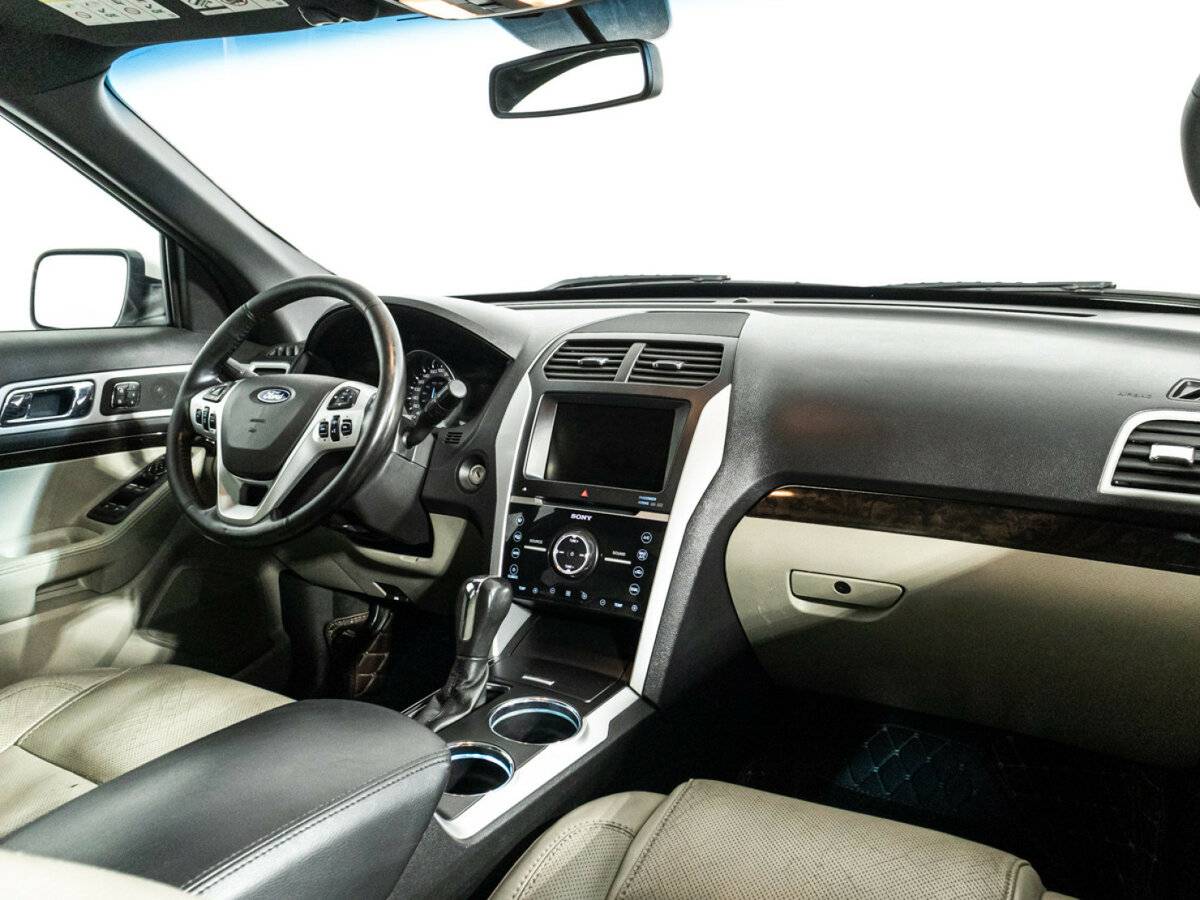 Купить Ford Explorer, 2012, 325 227 км, фото №7