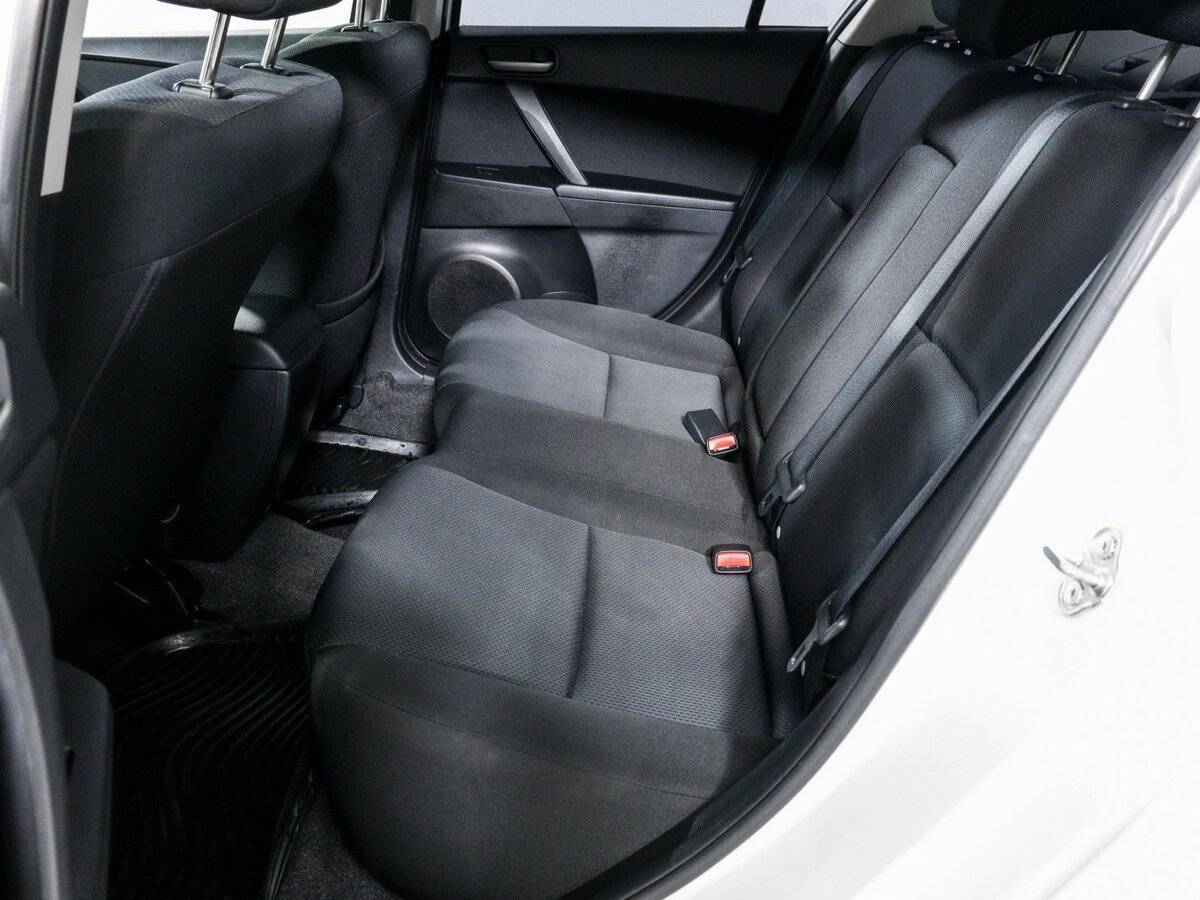 Купить Mazda 3, 2011, 159 582 км, фото №10