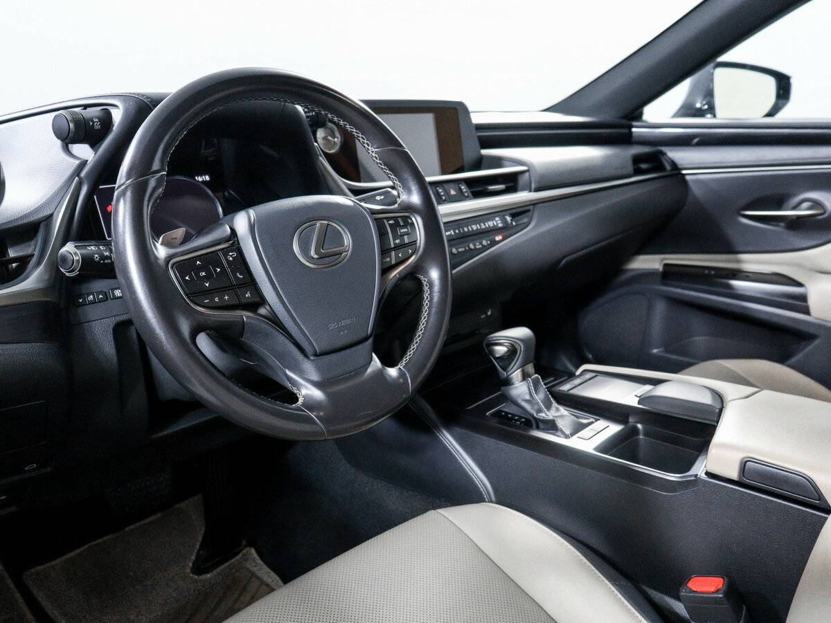 Купить Lexus ES 250, 2018, 88 314 км, фото №12