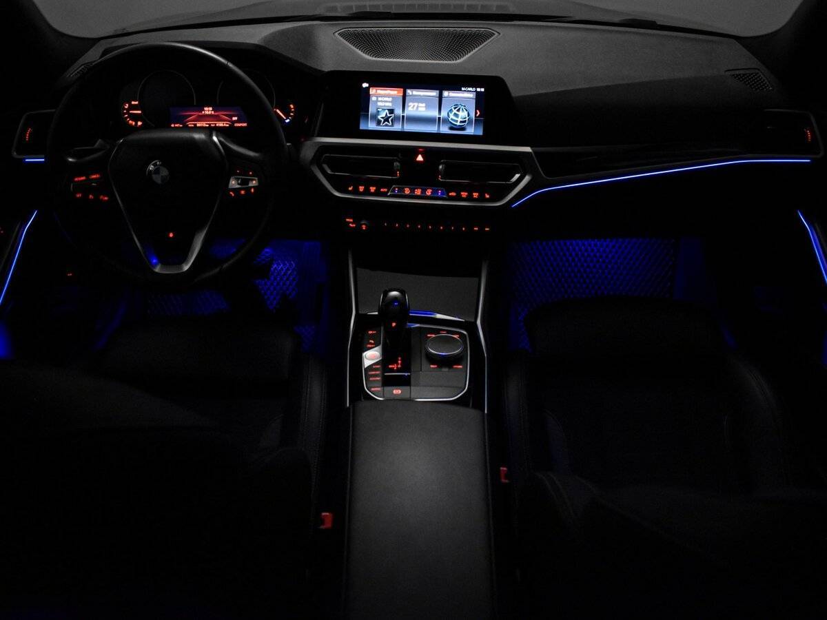 Купить BMW 3 серии 318d, 2020, 84 000 км, фото №31