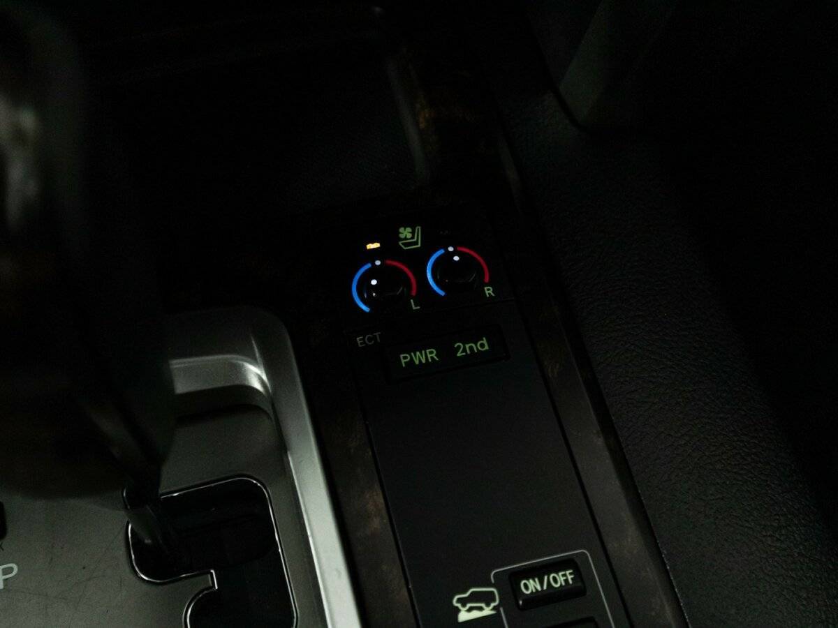 Купить Toyota Land Cruiser, 2015, 176 574 км, фото №22