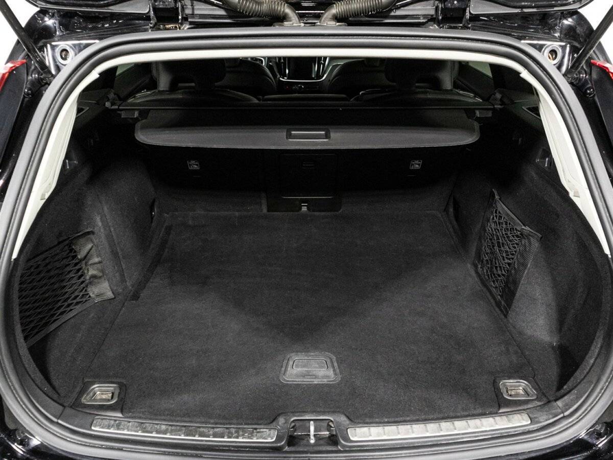 Купить Volvo V60 Cross Country, 2019, 149 126 км, фото №15