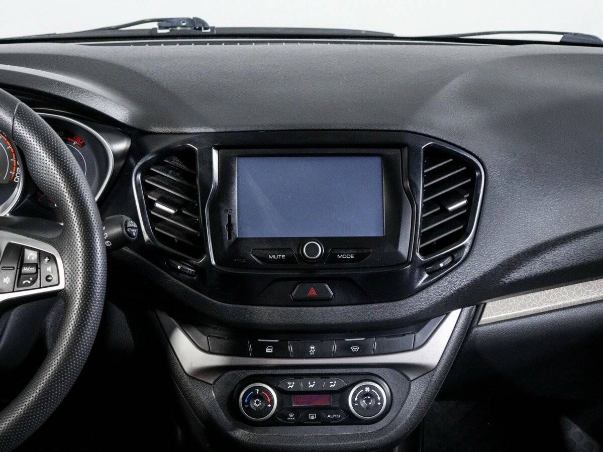 Купить Lada (ВАЗ) Vesta SW, 2018, 81 783 км, фото №12