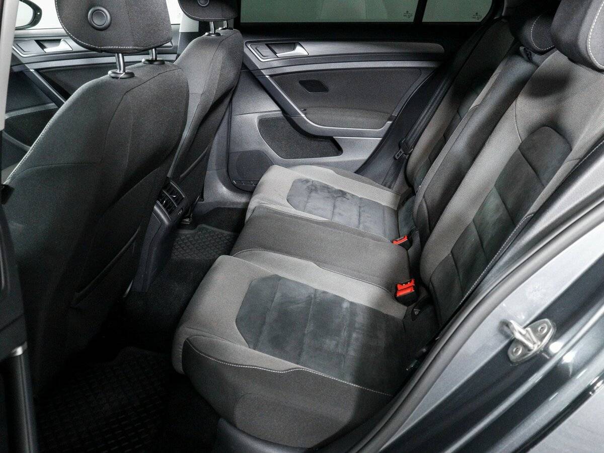 Купить Volkswagen Golf, 2018, 92 000 км, фото №10