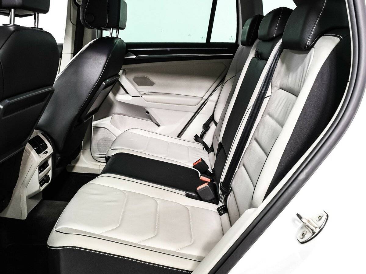 Купить Volkswagen Tiguan, 2018, 89 828 км, фото №12