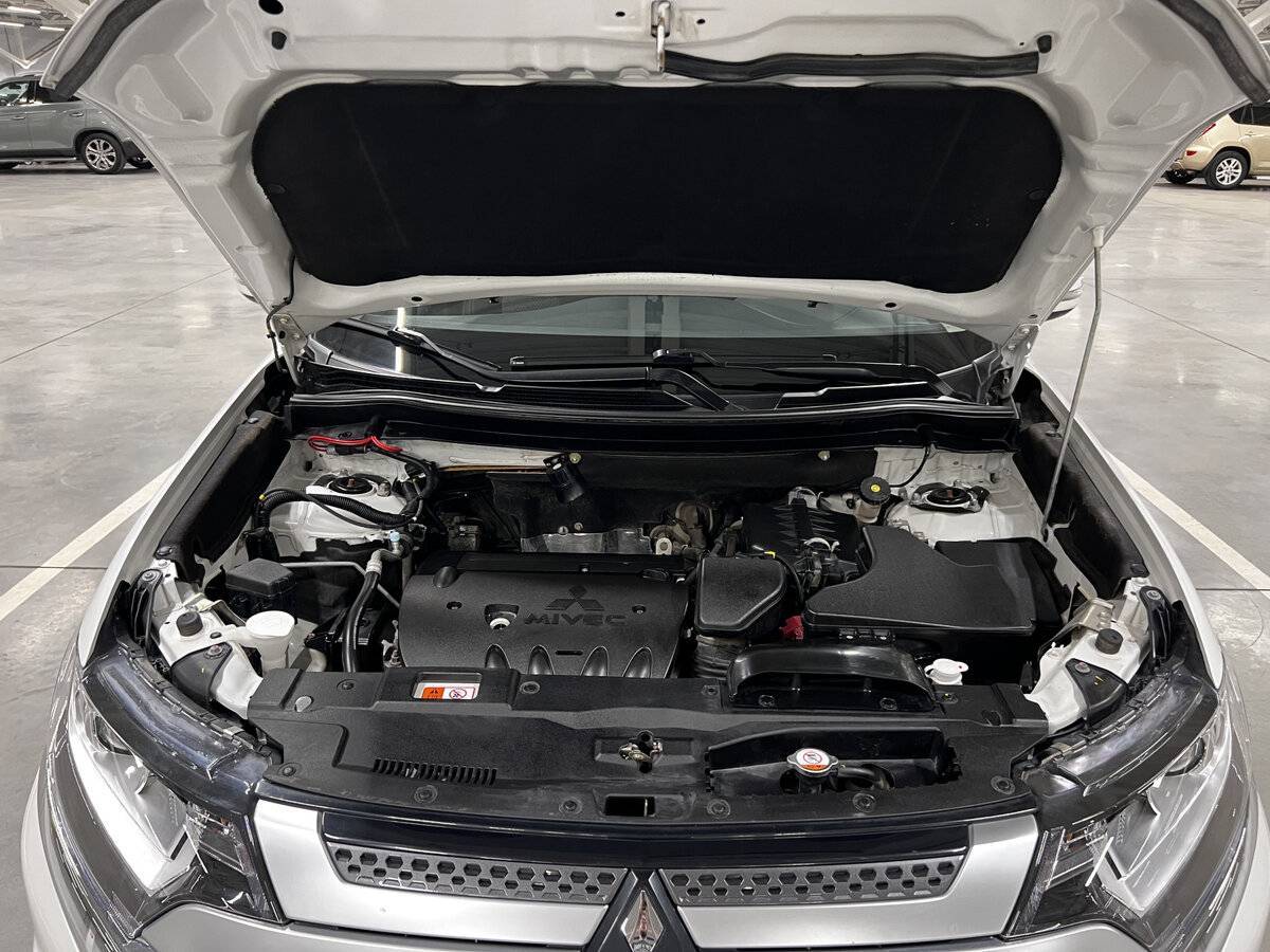 Купить Mitsubishi Outlander, 2021, 61 052 км, фото №9