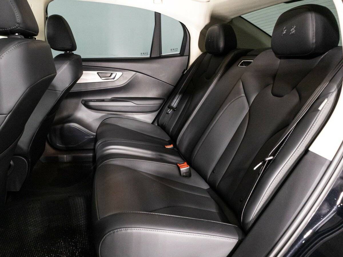 Купить Hongqi E-QM5 54 kWh, 2022, 10 974 км, фото №10