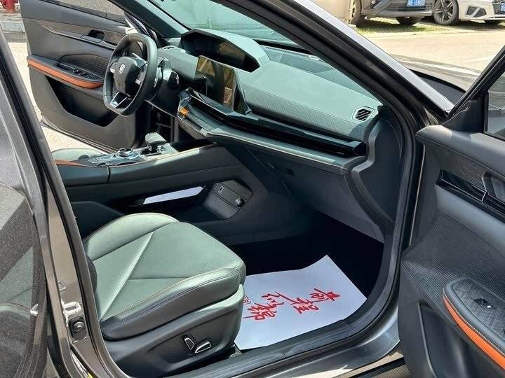 Купить Changan UNI-V, 2022, 17 300 км, фото №10